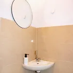 בית נופש Bendorfer Stadl Mit Whirlpool & Sauna בנדורף