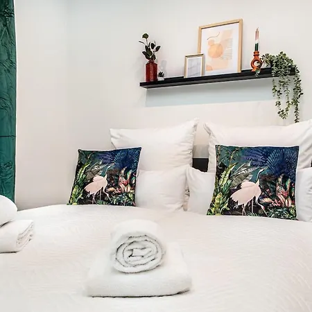 Bendorfer Stadl Mit Whirlpool & Sauna Apartment *