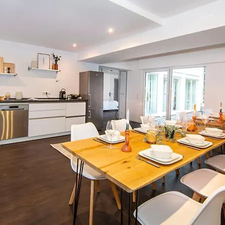 Bendorfer Stadl Mit Whirlpool & Sauna Casa de Férias *