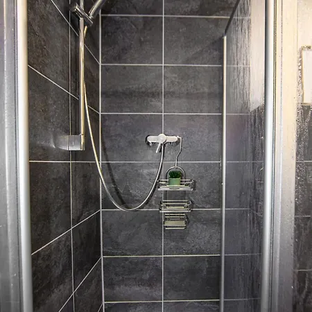 Bendorfer Stadl Mit Whirlpool & Sauna Casa de Férias *