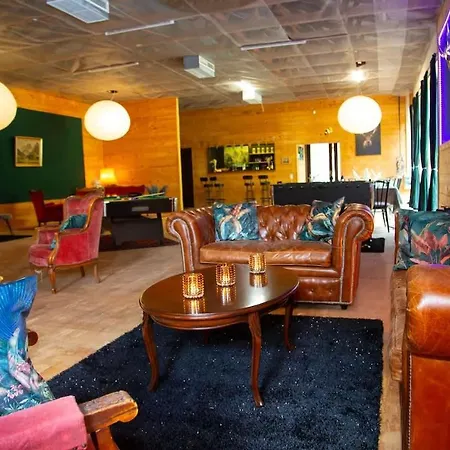 Bendorfer Stadl Mit Whirlpool & Sauna *