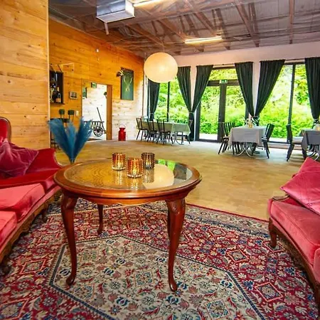 Bendorfer Stadl Mit Whirlpool & Sauna