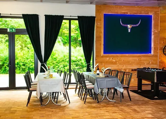 Casa de Férias Bendorfer Stadl Mit Whirlpool & Sauna