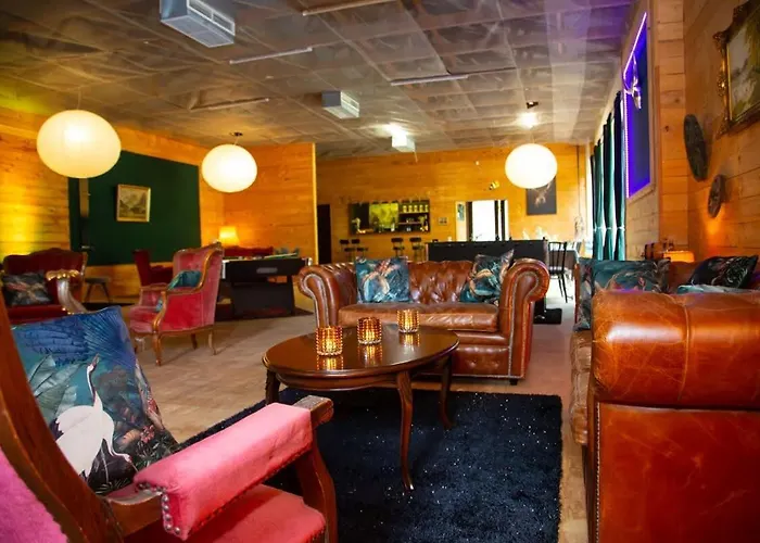 Bendorfer Stadl Mit Whirlpool & Sauna 펜션