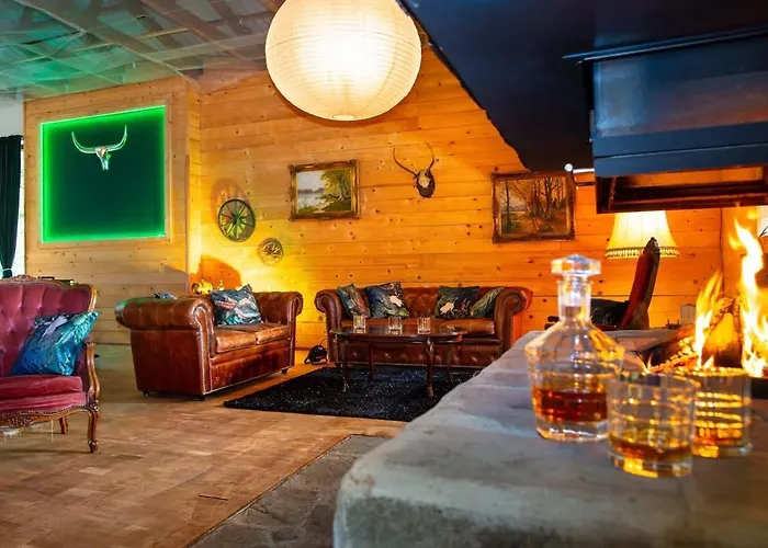 펜션 Bendorfer Stadl Mit Whirlpool & Sauna *